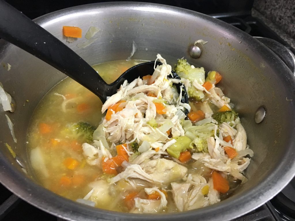 Sopa-de-pollo-verduras-2 - LA ESPÁTULA VERDE